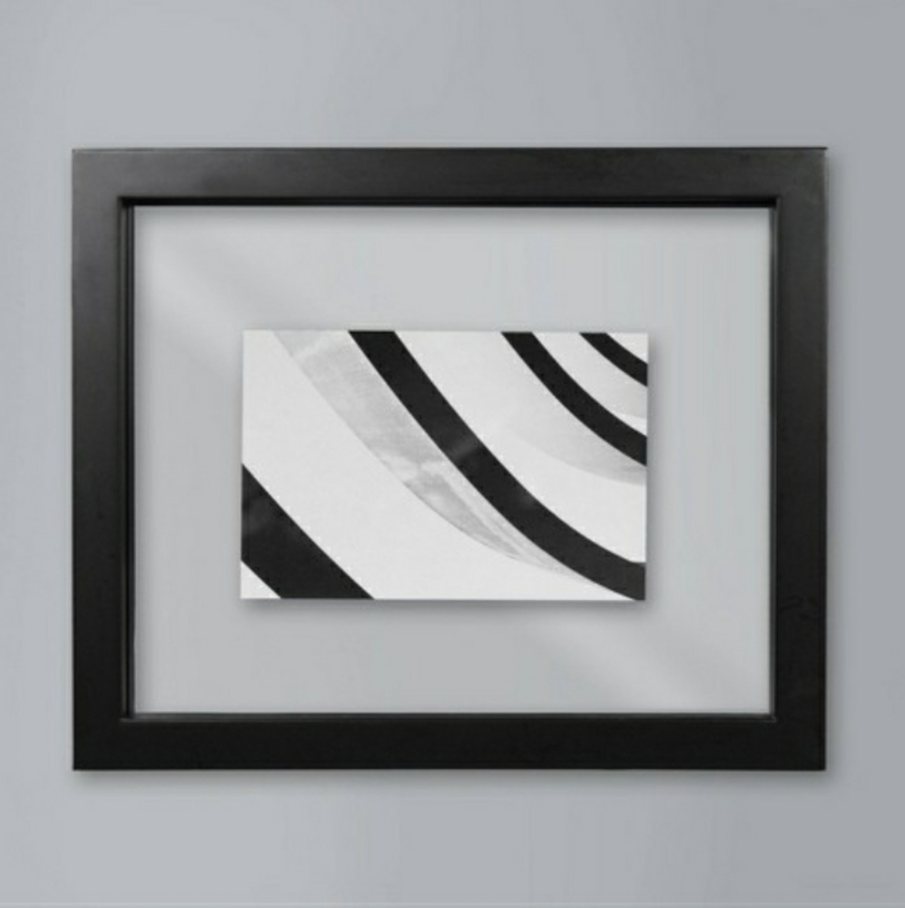 Single Picture Float Frame